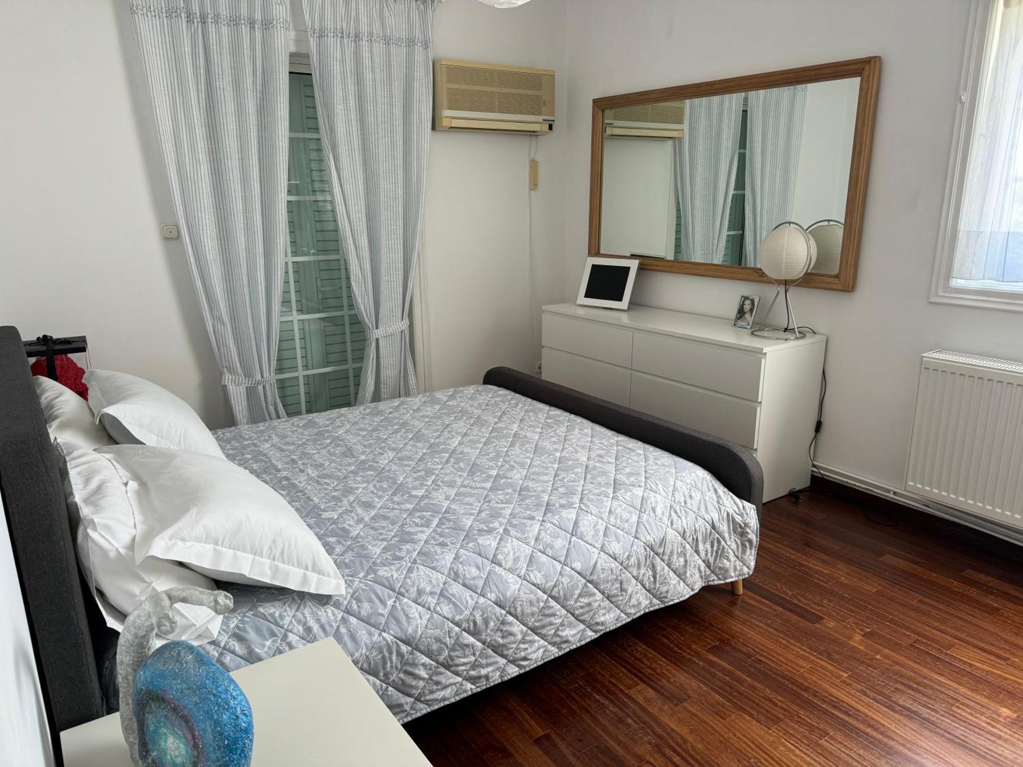 Vouliagmeni Seaside Escape Apartman Athén Kültér fotó